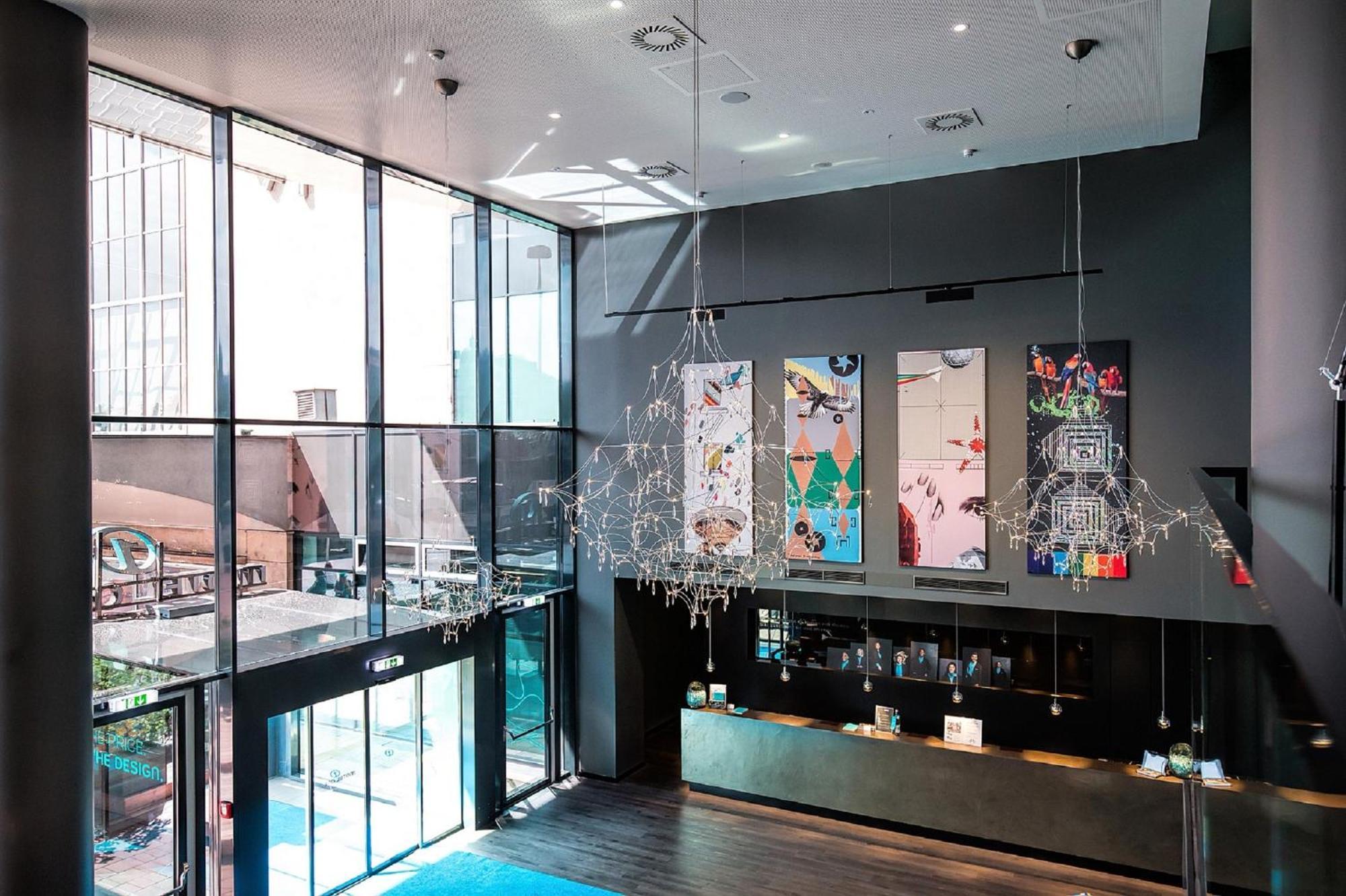 Motel One Wien Westbahnhof Екстериор снимка