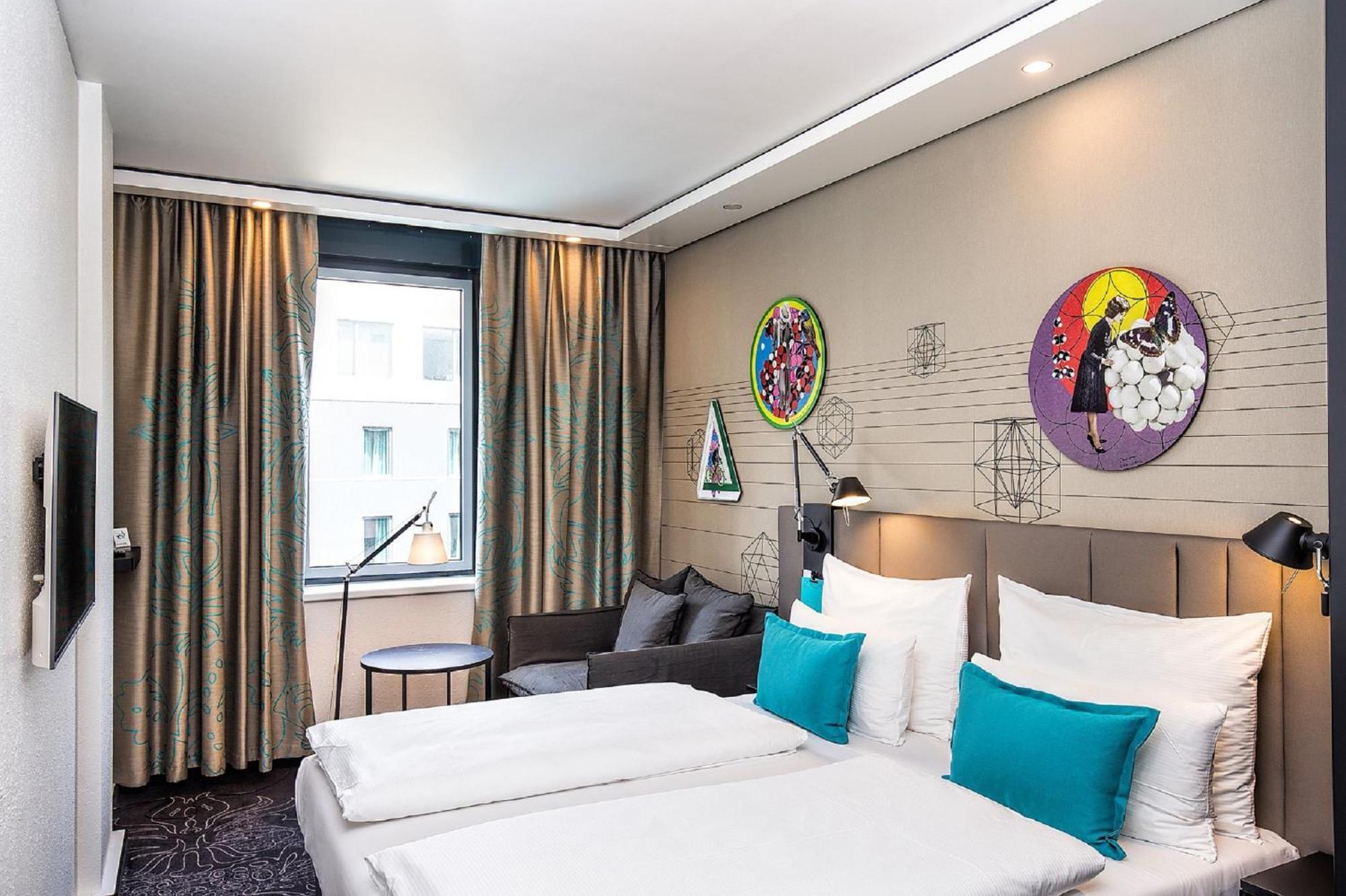 Motel One Wien Westbahnhof Екстериор снимка