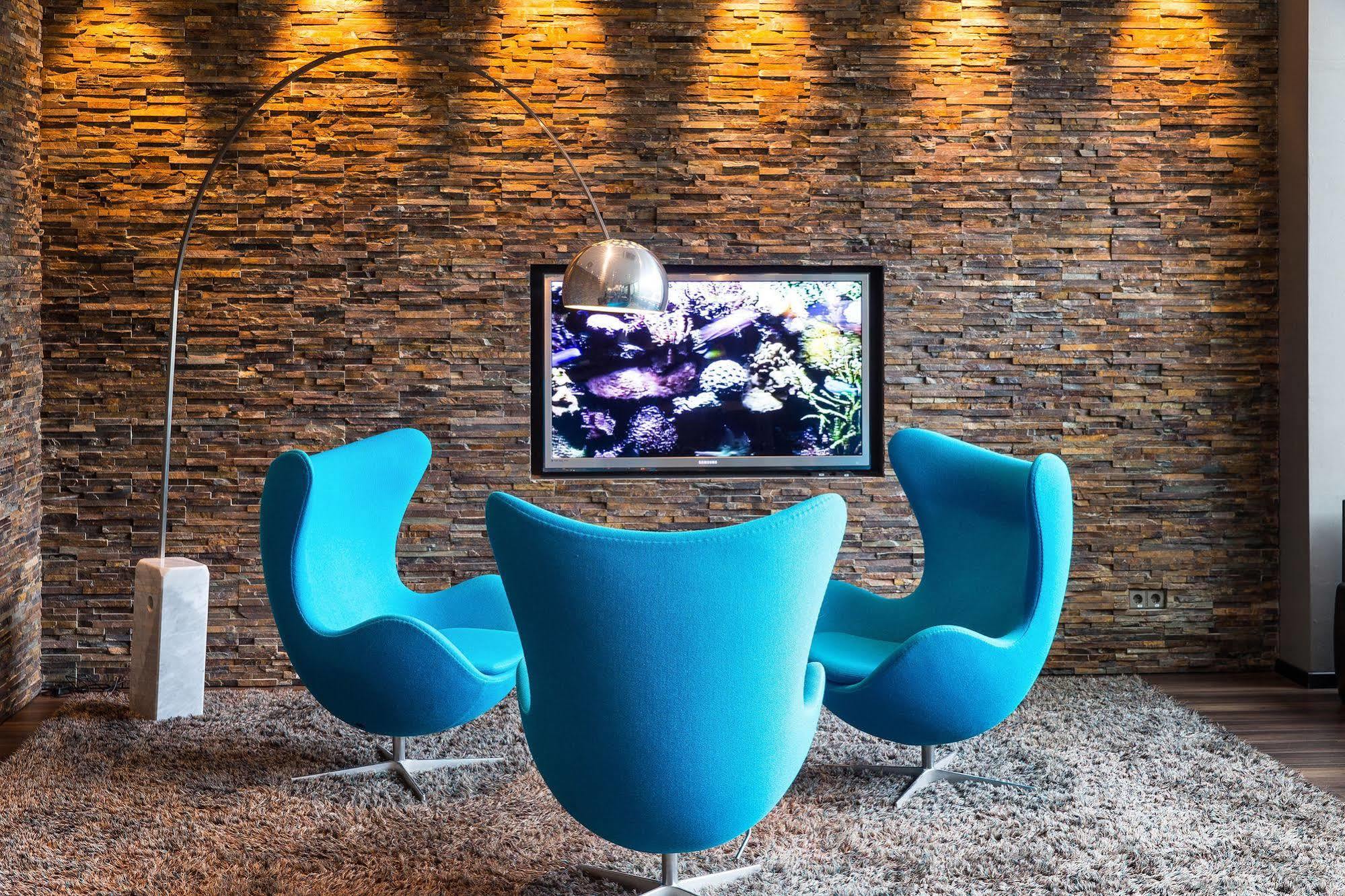 Motel One Wien Westbahnhof Екстериор снимка